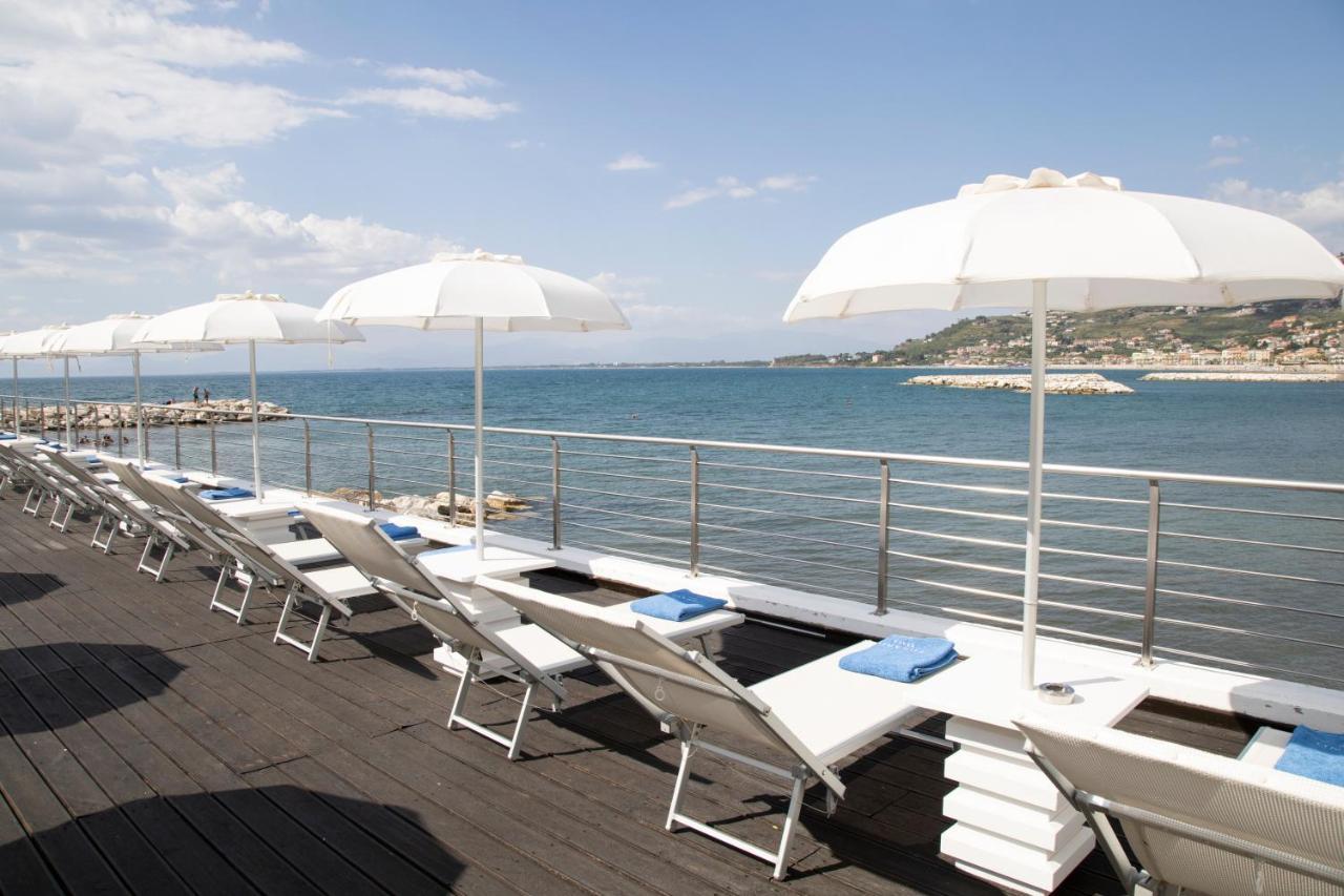 Furano Bahari Agropoli Exterior foto